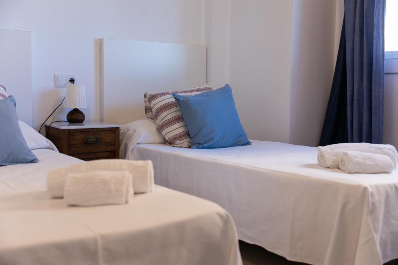 Apartamentos Homing Puerto Sherry 圣玛丽亚港 外观 照片