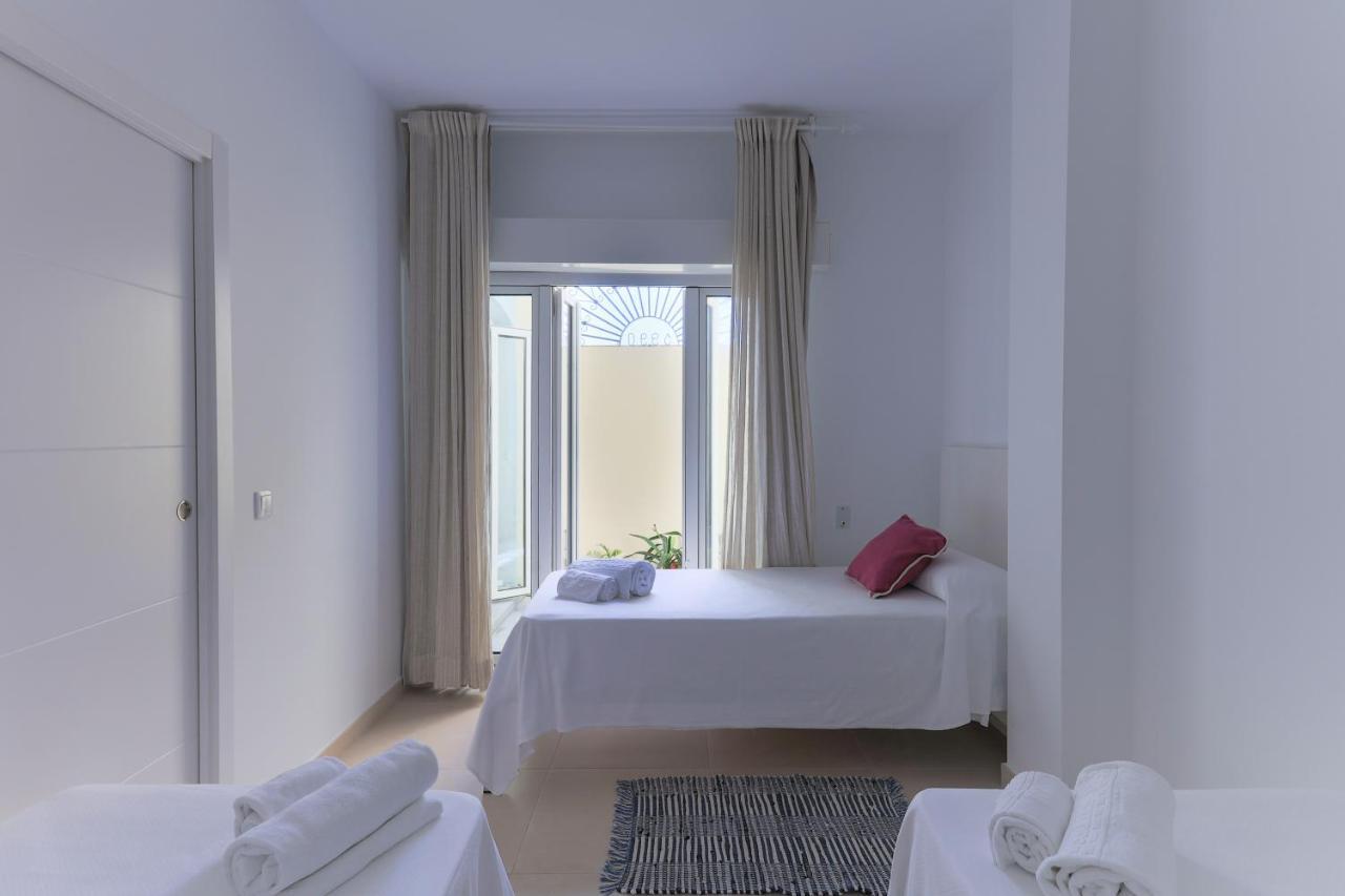 Apartamentos Homing Puerto Sherry 圣玛丽亚港 外观 照片